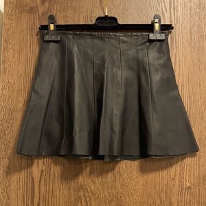 Guess leather mini skirt